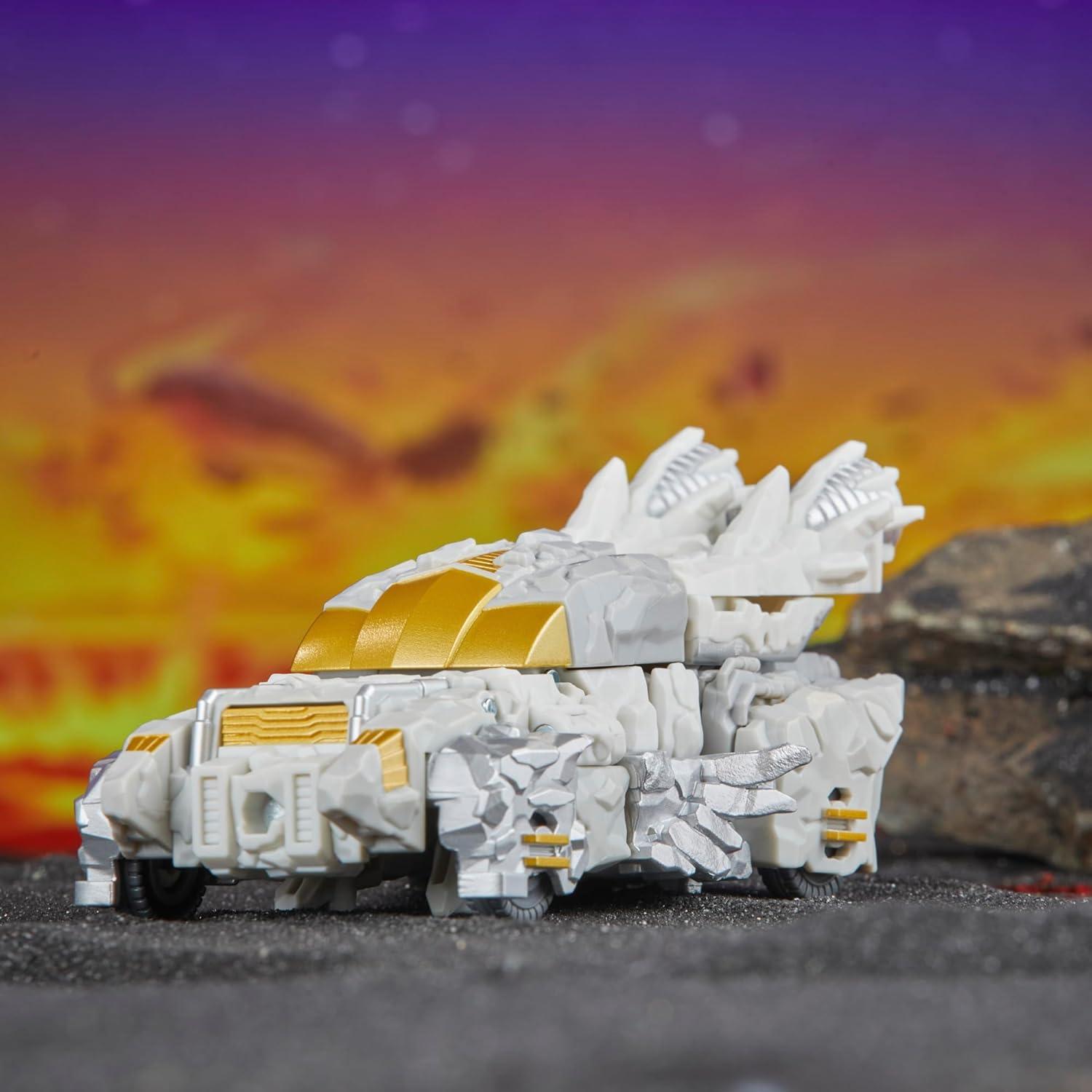 image:imageTransformers Legacy United Deluxe Class Infernac Universe Nucleous 55inch Converting Action Figure 8